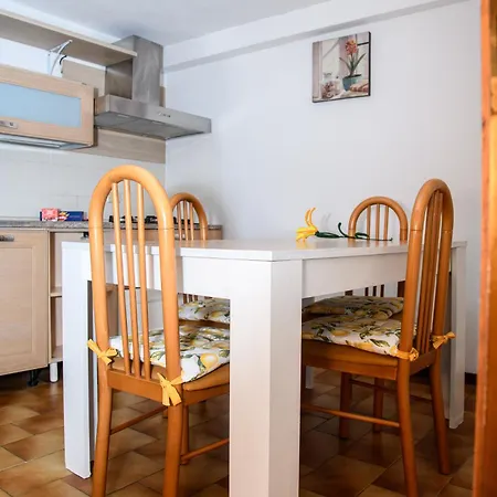 Lägenhet Romantic Getaway On Brunate