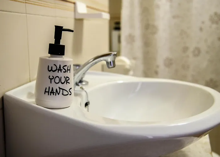 Apartment Romantic Getaway On *